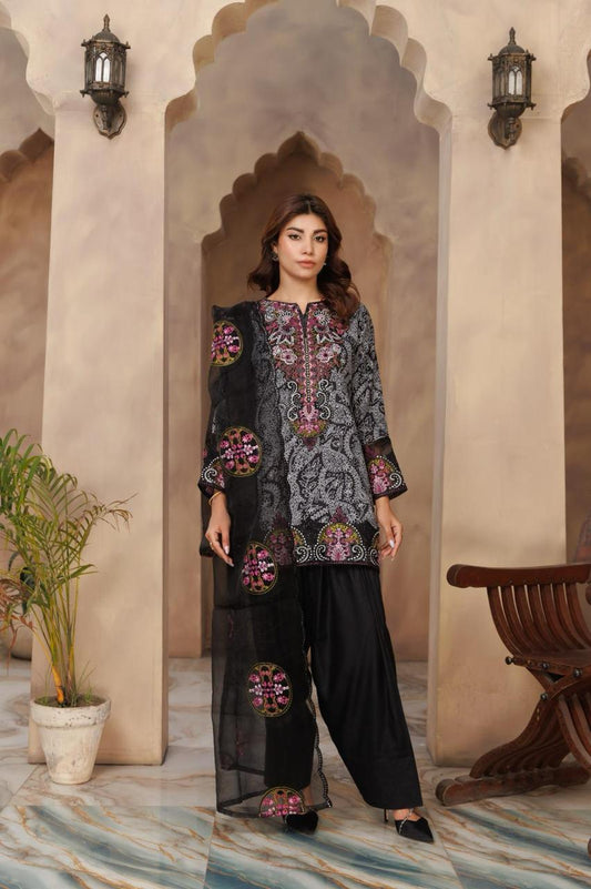 3 Piece - Embroidered Lawn Suit