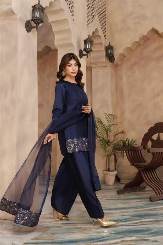 3 Piece - Embroidered Lawn Suit
